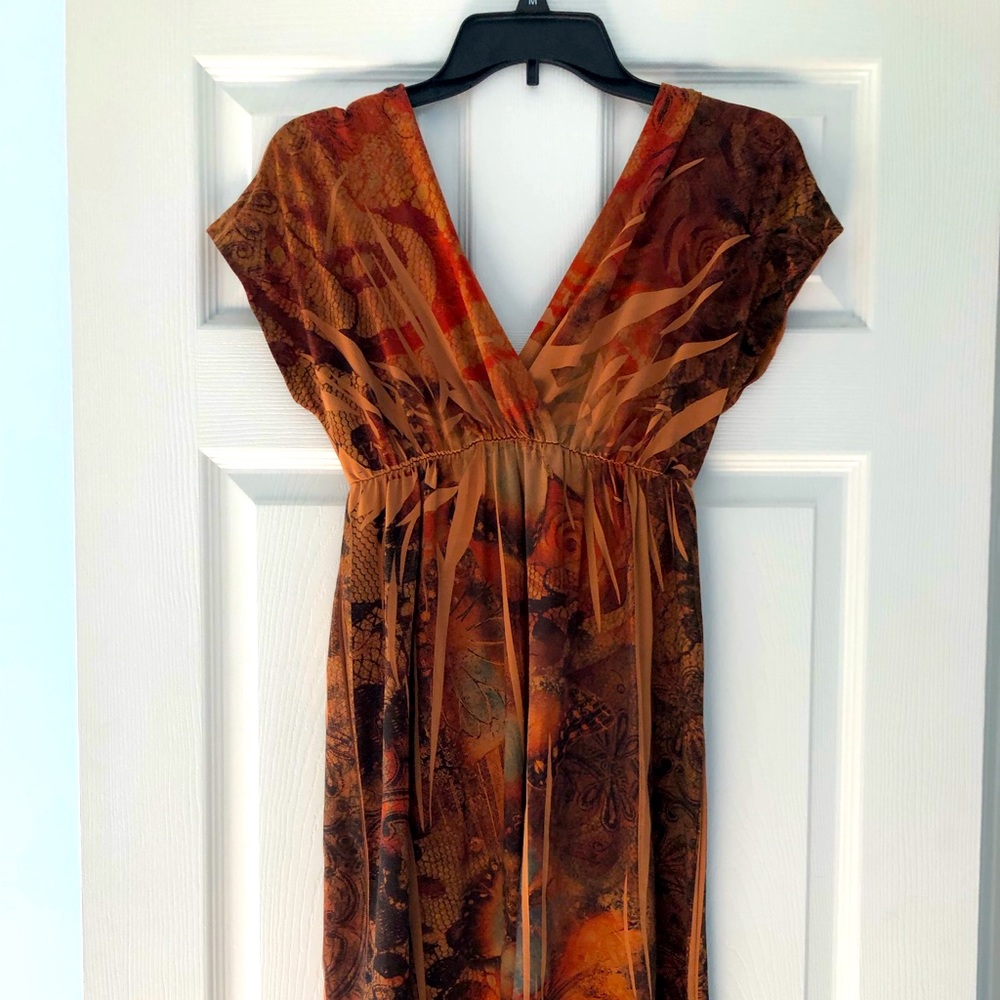 Summer dress stretches and very comfortable